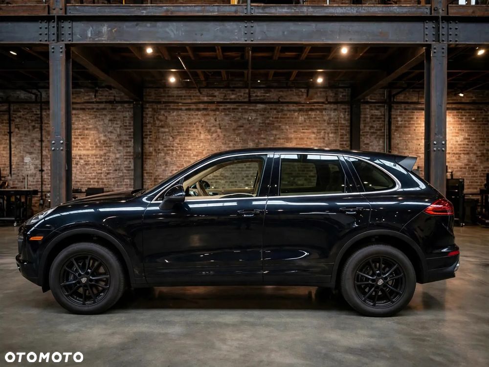 Porsche Cayenne - 8