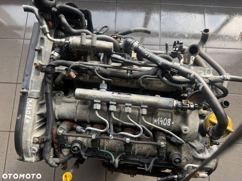 SILNIK 1.9 CDTI Z19DTH OPEL ZAFIRA B 2009 - 3