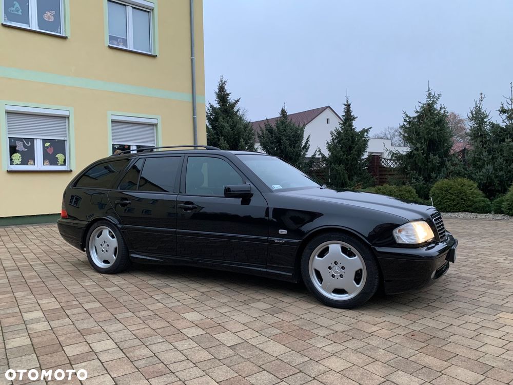 Mercedes-Benz Klasa C 43 T AMG - 2