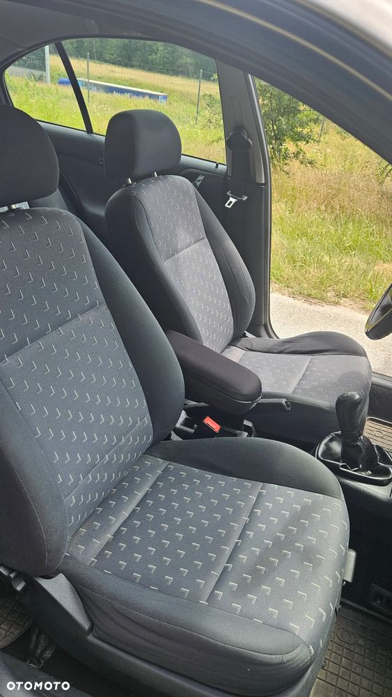 Skoda Octavia 1.6 Tour - 24
