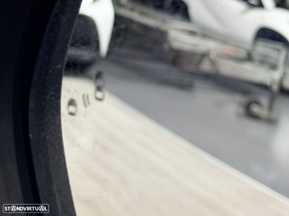 Ford Puma 1.0 EcoBoost MHEV Titanium Design - 20