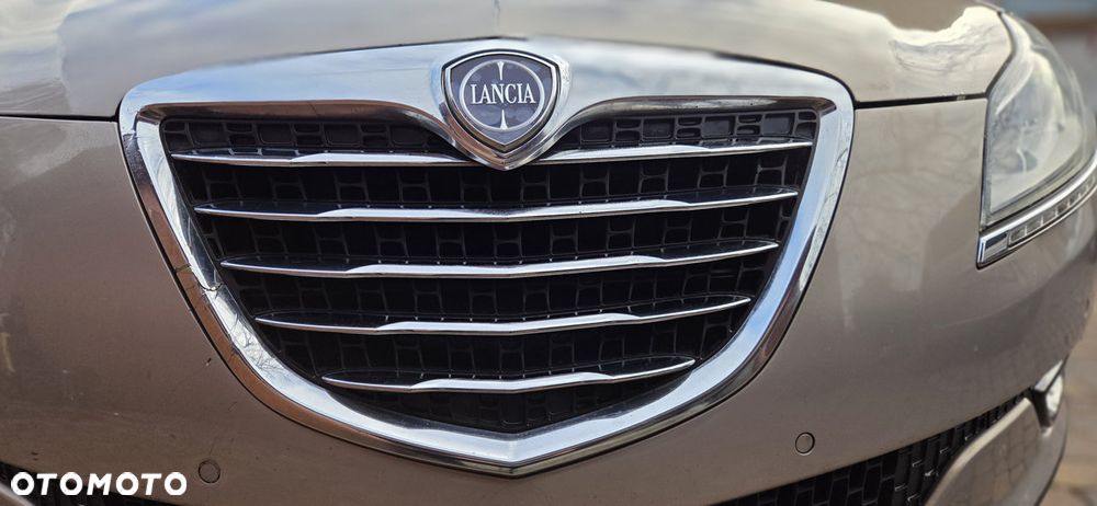 Lancia Delta 1.4 T-Jet Argento - 3