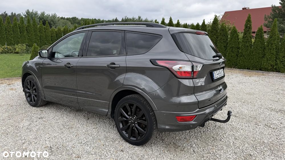 Ford Kuga 2.0 TDCi 2x4 ST-Line - 10
