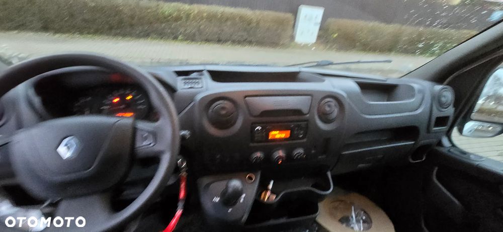 Renault Master - 11