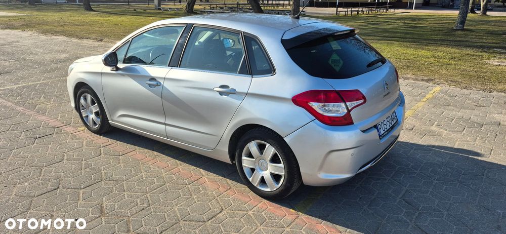 Citroën C4 VTi 120 Attraction - 6