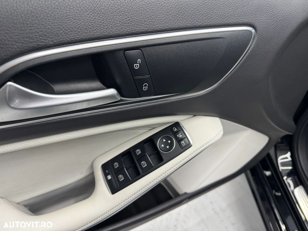 Mercedes-Benz A 200 d 7G-DCT AMG Line - 21