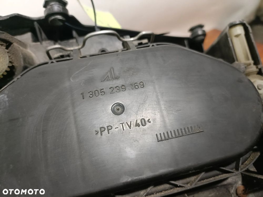 FORD GALAXY I MK1 00-06 LIFT 2000 r. LAMPA LEWY PRZÓD LEWA PRZEDNIA LP EU 0301183203 * - 11