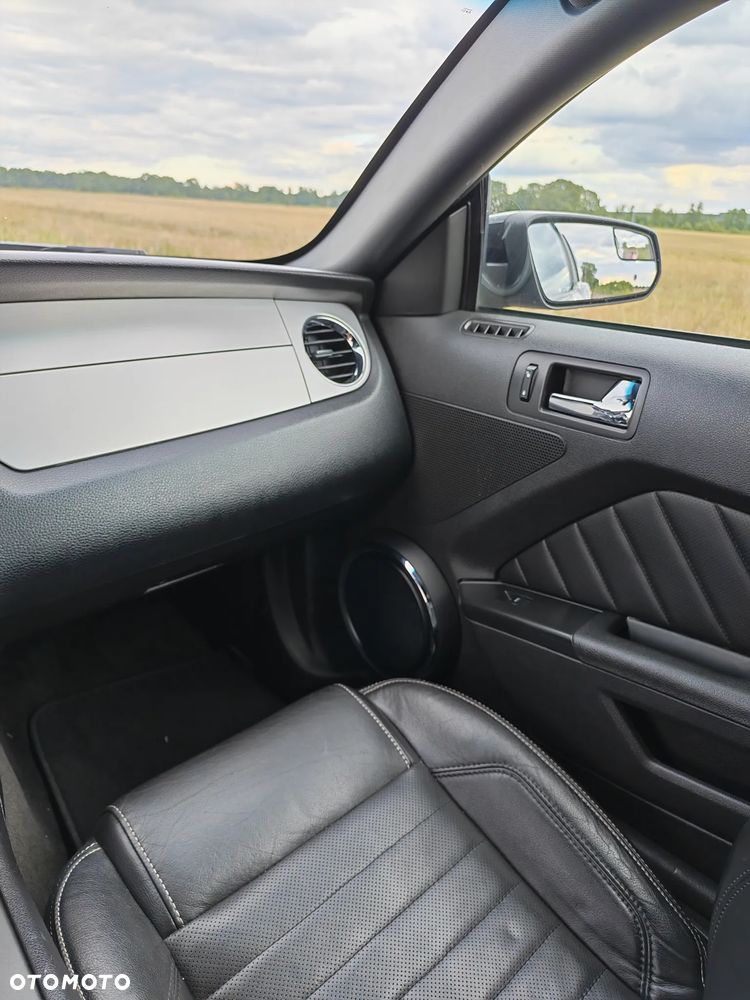 Ford Mustang 3.7 V6 - 12