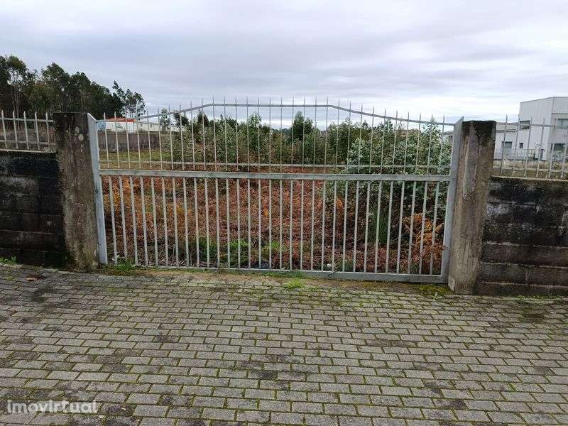 Vendo terreno 1611m2   70.000€ - Grande imagem: 3/5