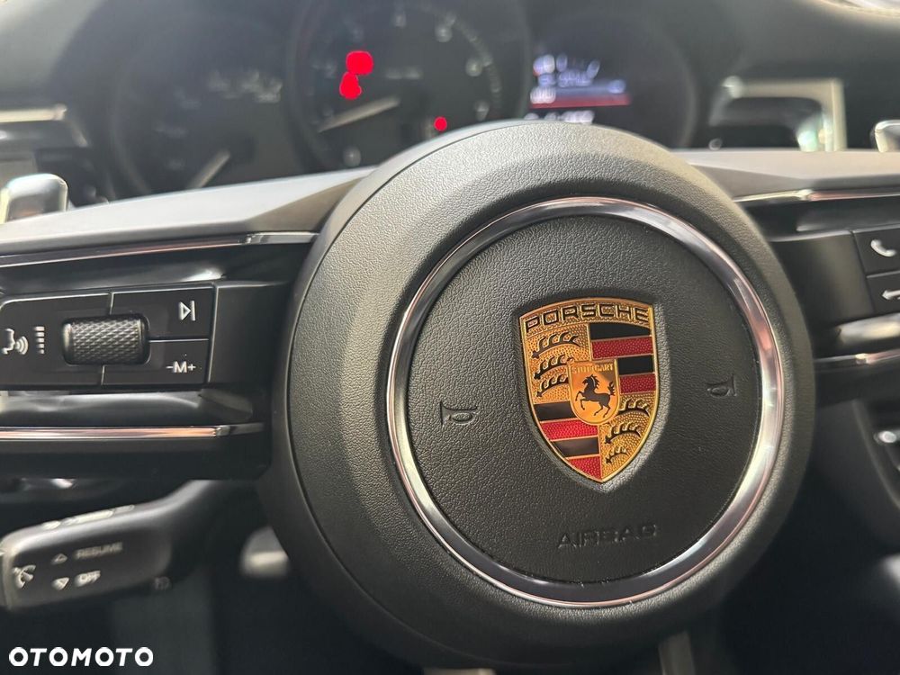 Porsche Macan Standard - 19