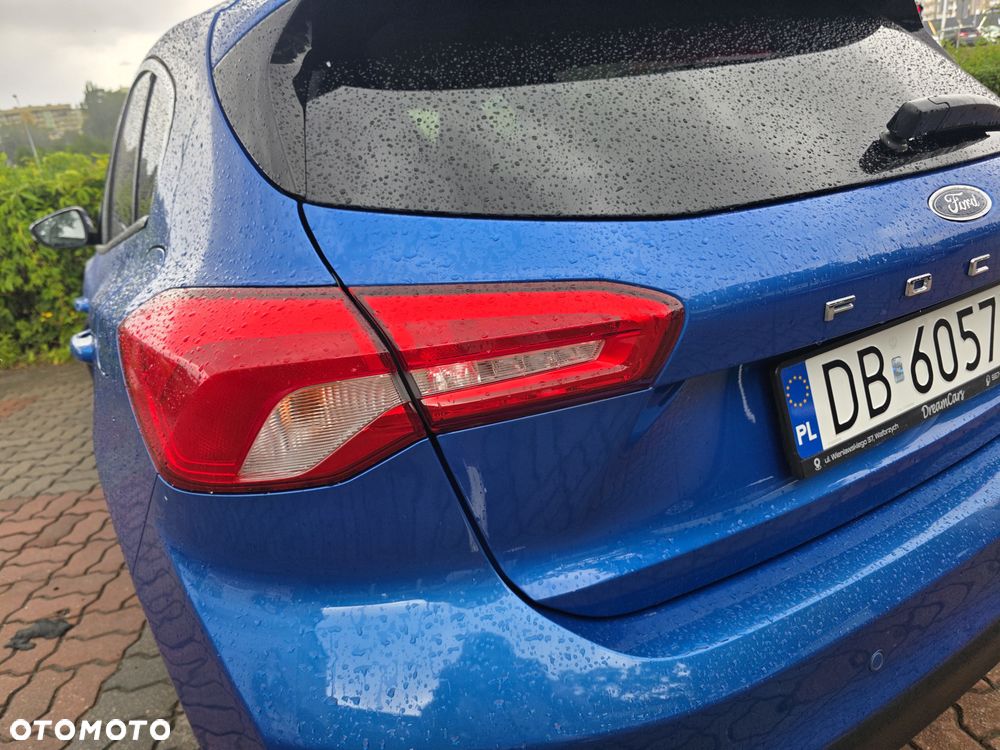 Ford Focus 1.5 EcoBoost STart-Stopp-System TITANIUM - 24