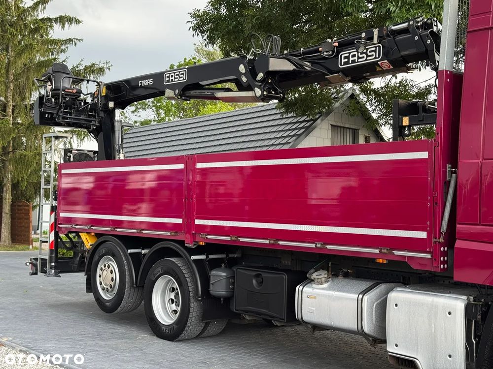 DAF XF 450/6X2/HDS HIAB FASSI F195AS/CAŁY NA PODUCHACH/CHWYTAK PALETOWY Z ROTATOREM/UDZWIG 1600 KG NA 11M/ Z NIEMIEC - 12