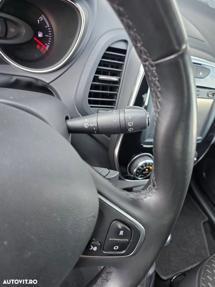 Renault Captur (ENERGY) dCi 90 EDC INTENS - 12