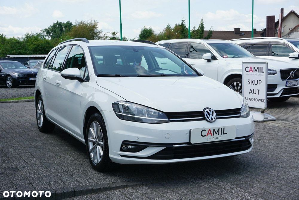 Volkswagen Golf - 3
