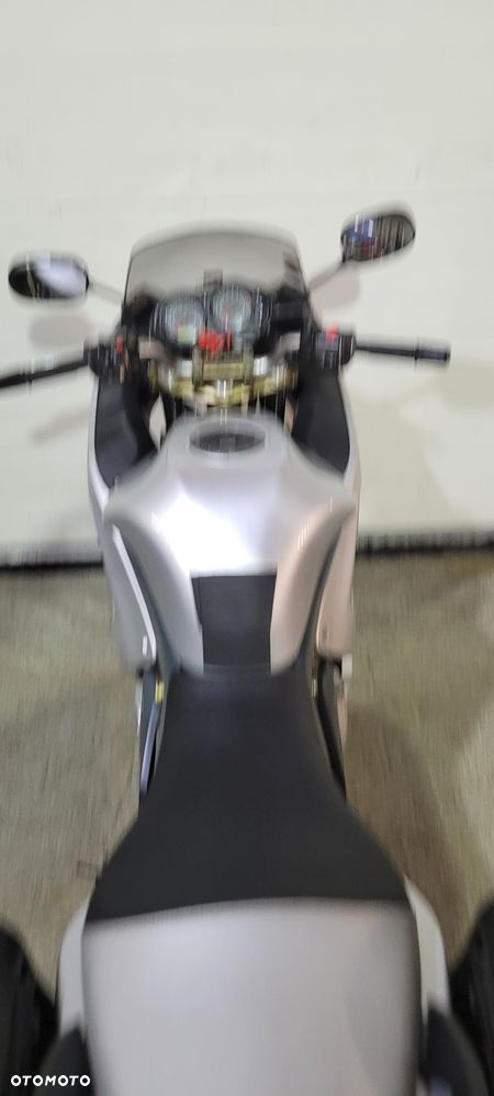 Kawasaki ER - 35