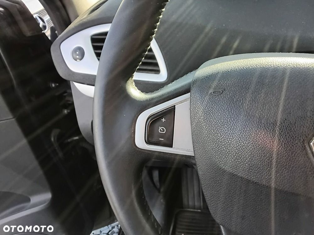 Renault Scenic - 24