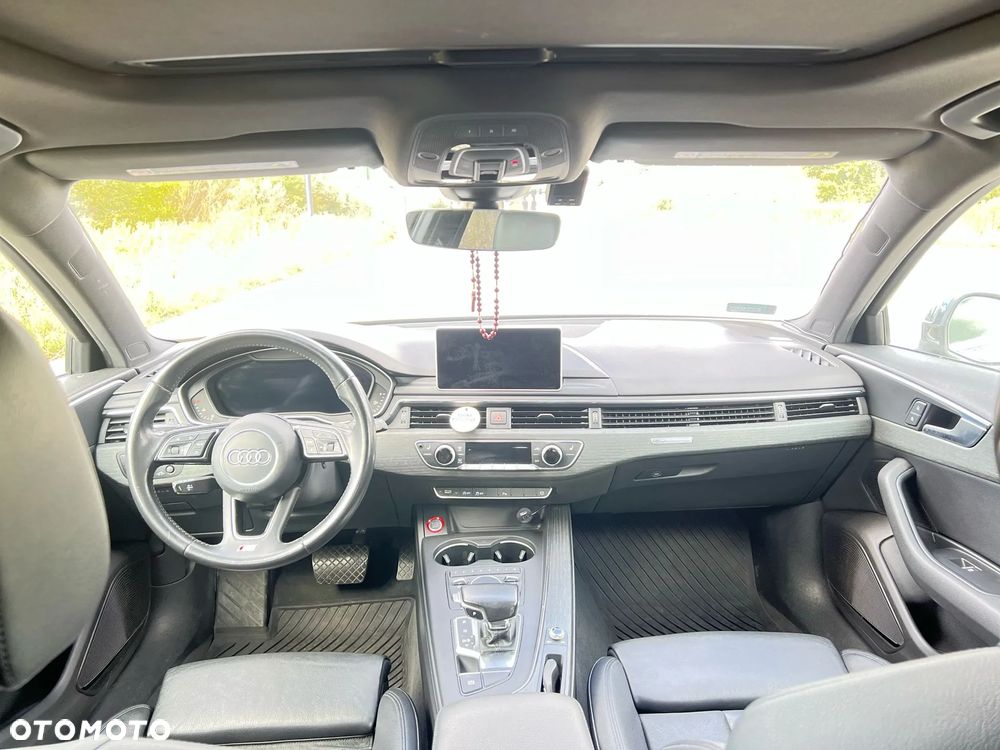 Audi A4 Limousine - 16