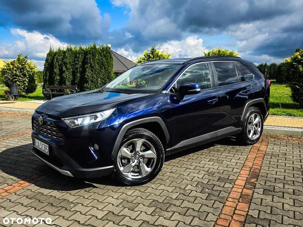 Toyota RAV4 - 4
