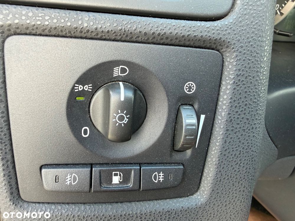 Volvo V50 - 21