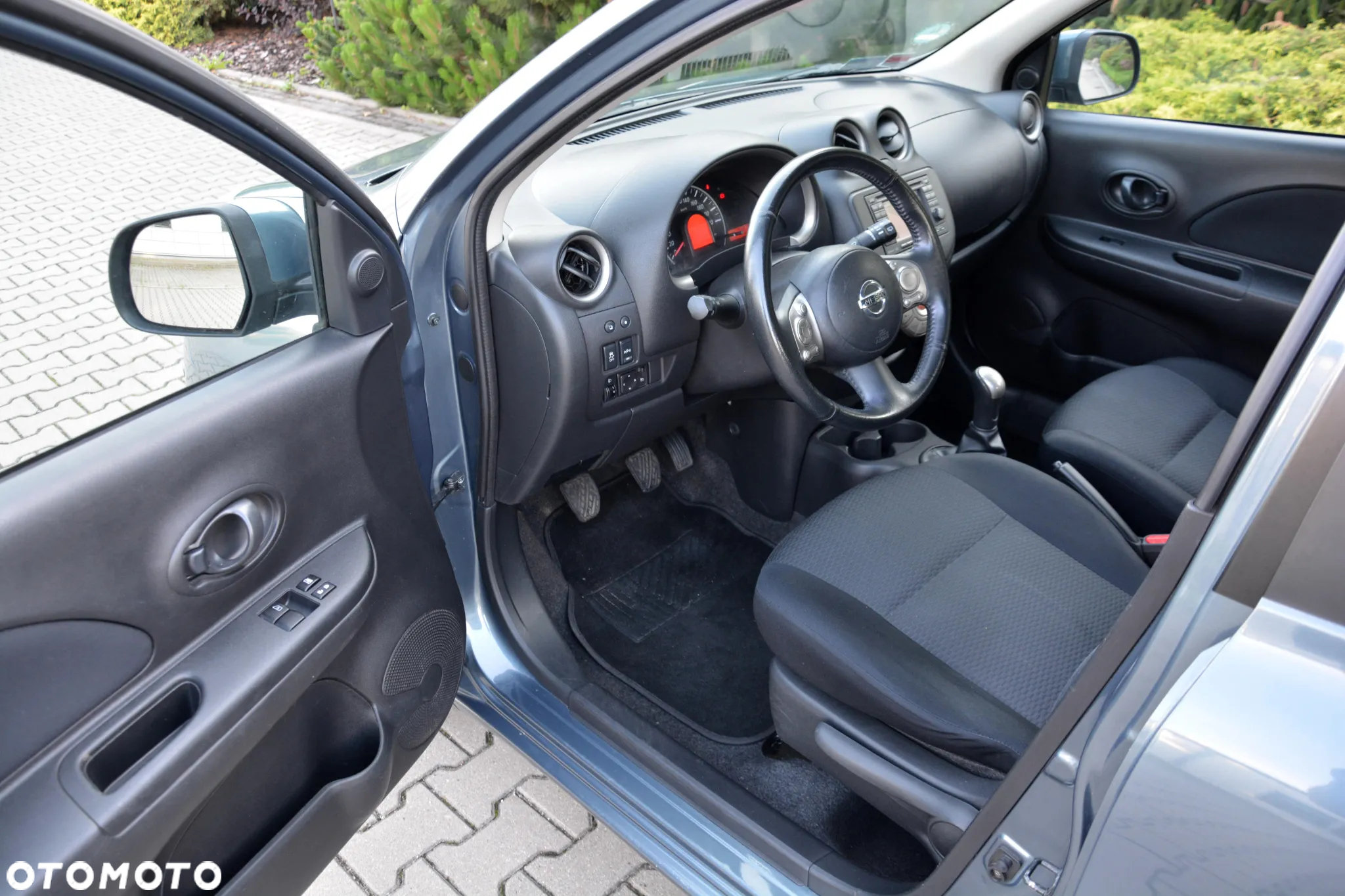 Nissan Micra 1.2 Tekna - 17