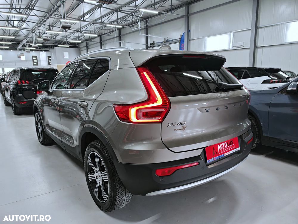 Volvo XC 40 T2 AT8 Momentum - 5