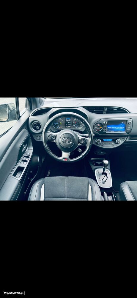 Toyota Yaris 1.5 HDF GR Sport - 12