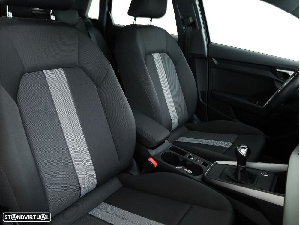 Audi A3 Sportback 30 TDI - 16