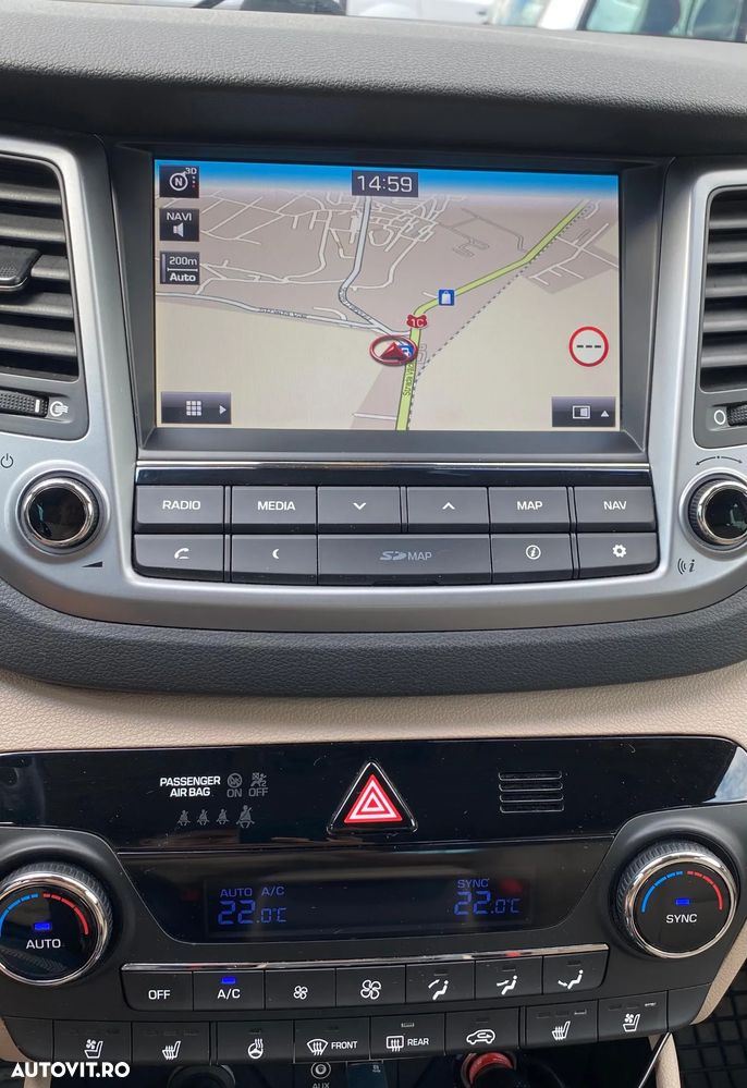 Hyundai Tucson 2.0 CRDI 4WD 6AT Luxury Pack+ - 8