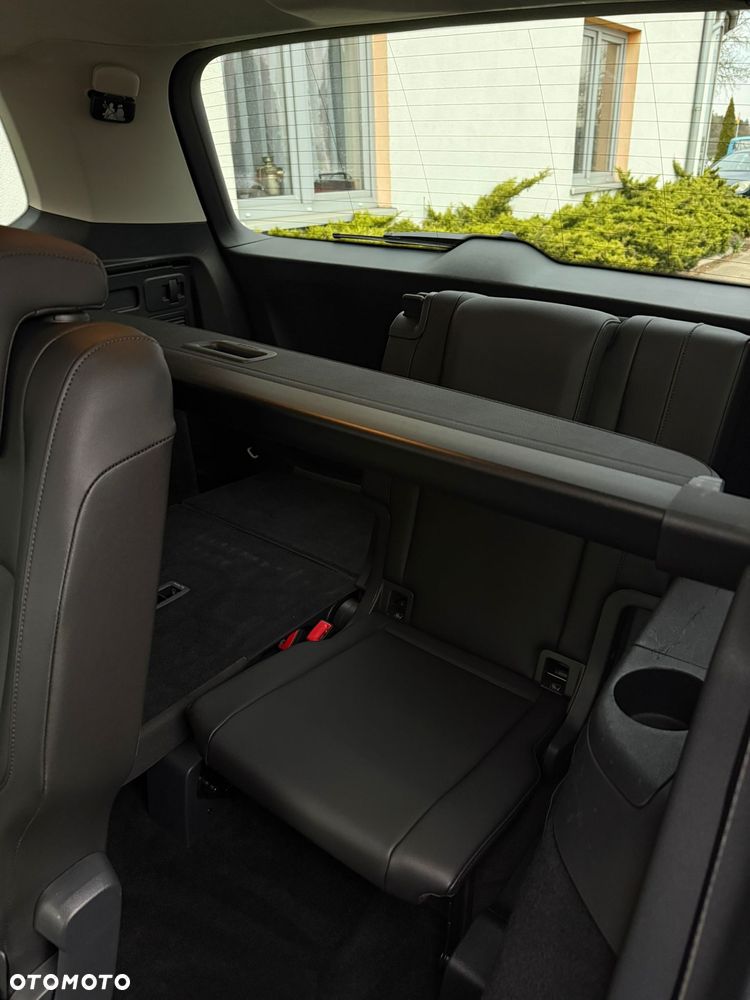 Volkswagen Touran 2.0 TDI SCR DSG Comfortline - 21