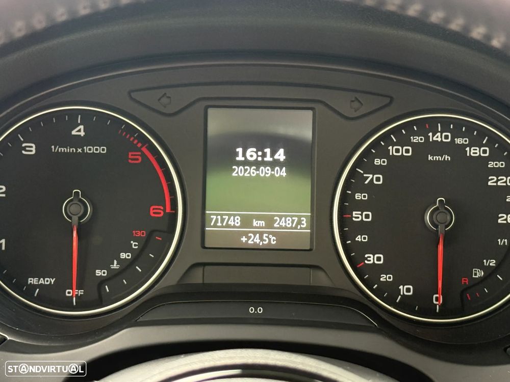 Audi A3 Cabrio 1.6 TDi S-line - 34
