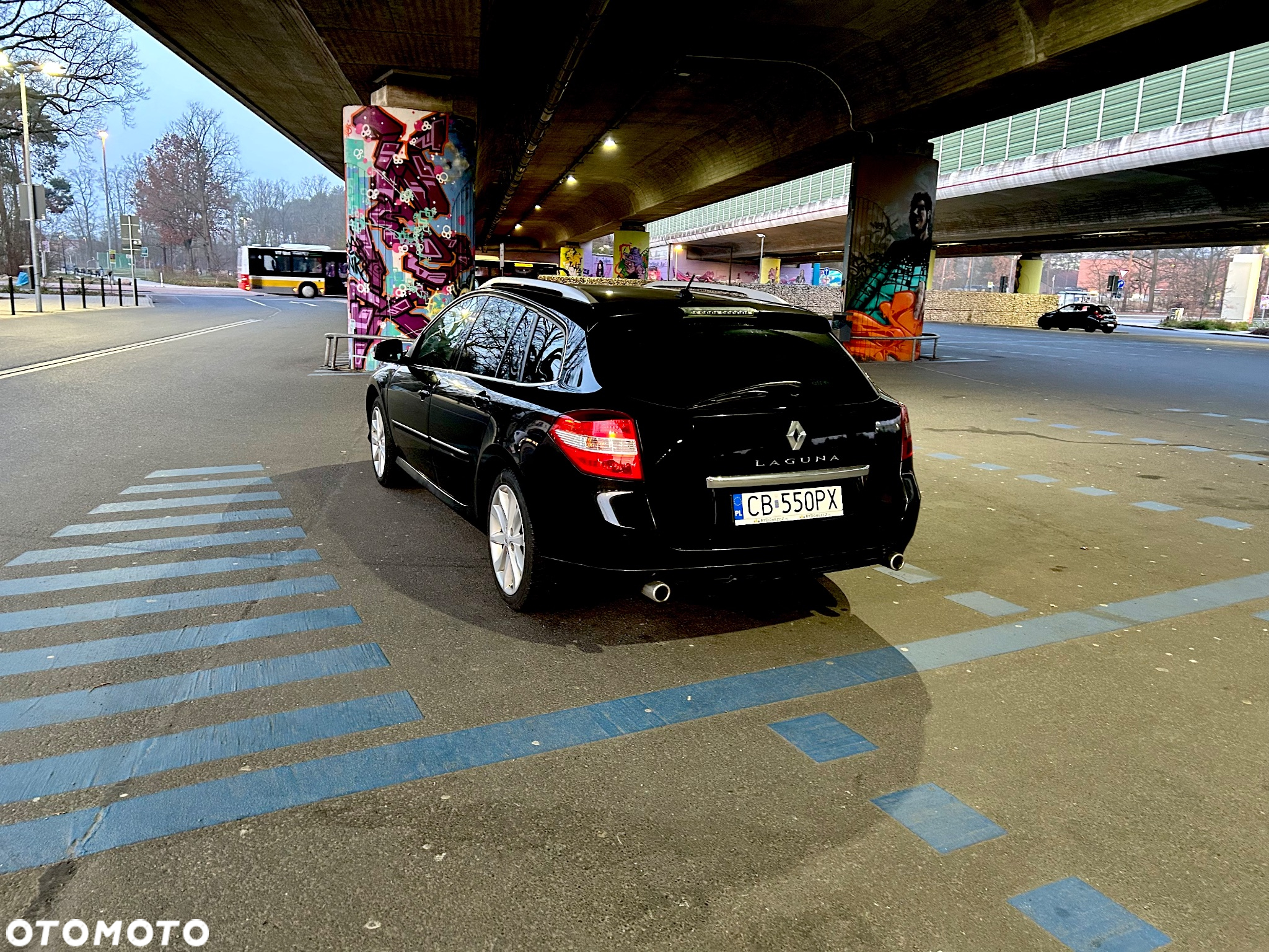 Renault Laguna Grandtour dCi 175 FAP GT - 2