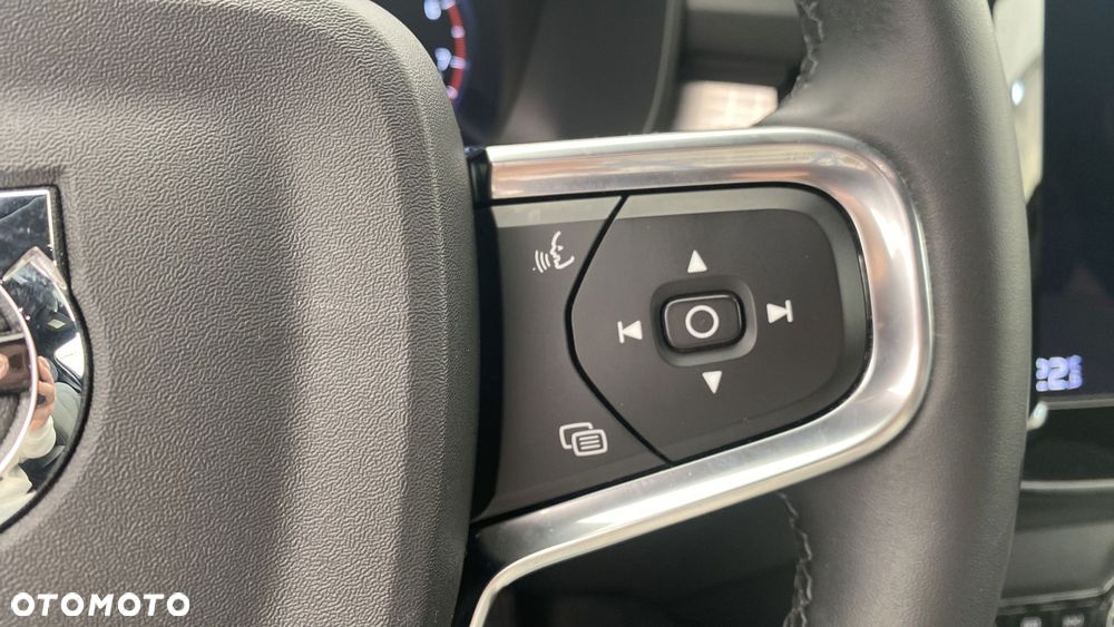 Volvo XC 40 T2 Core - 23