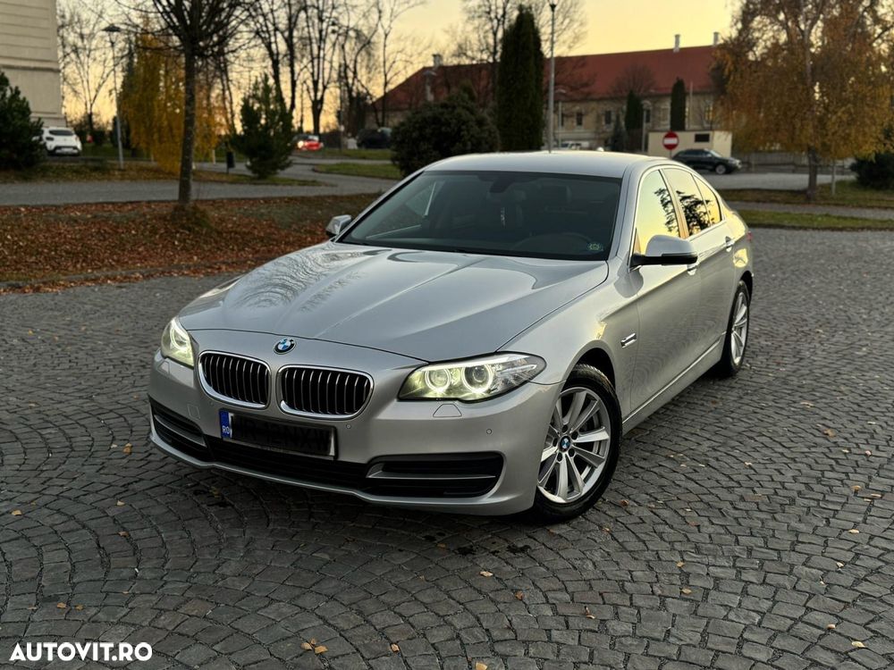 BMW Seria 5 520d xDrive - 15