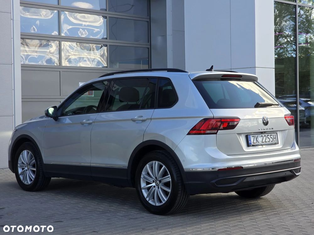 Volkswagen Tiguan 2.0 TDI SCR Life DSG - 2