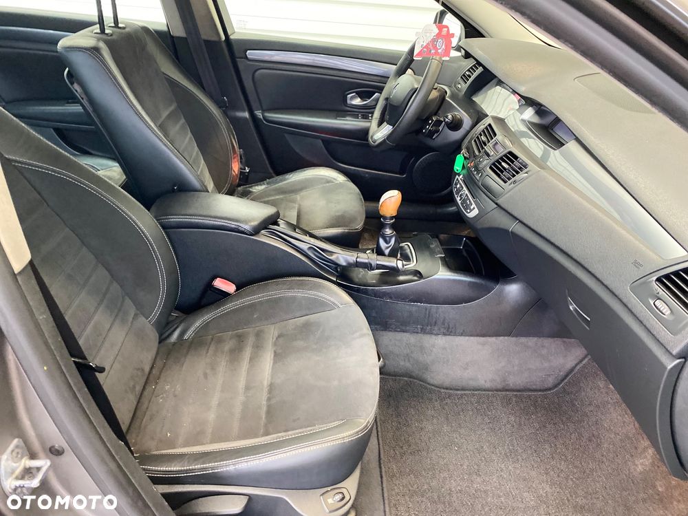 Renault Laguna 2.0 Authentique - 11