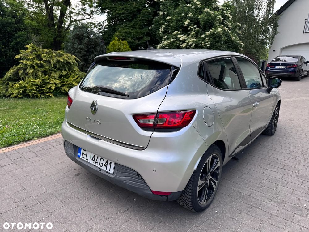 Renault Clio 1.5 dCi Zen - 9