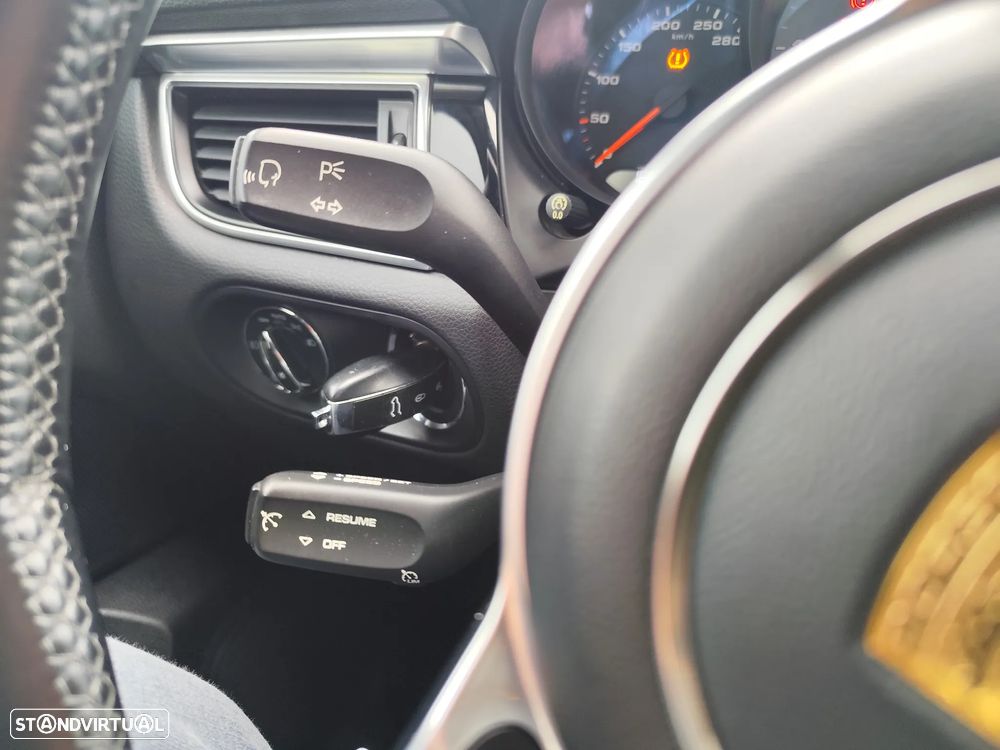 Porsche Macan S - 18