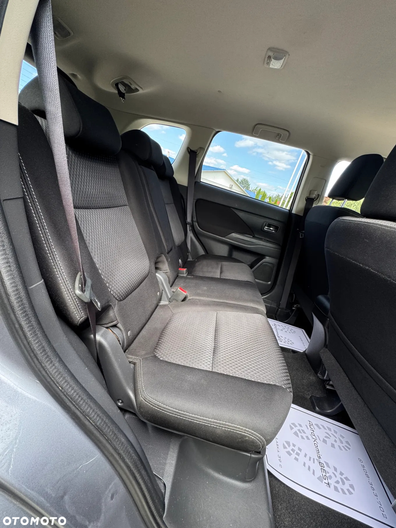 Mitsubishi Outlander 2.0 2WD Diamant Edition - 4