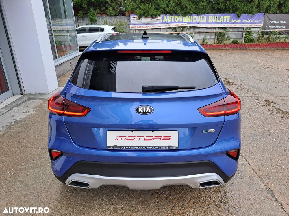 Kia XCeed - 4