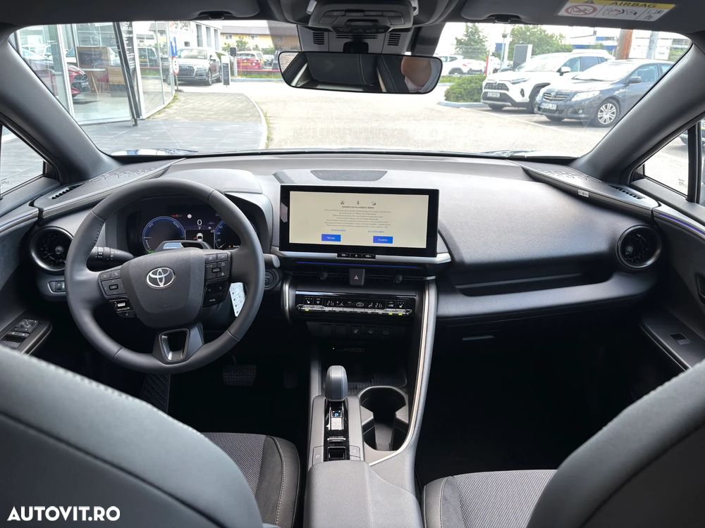 Toyota C-HR - 13