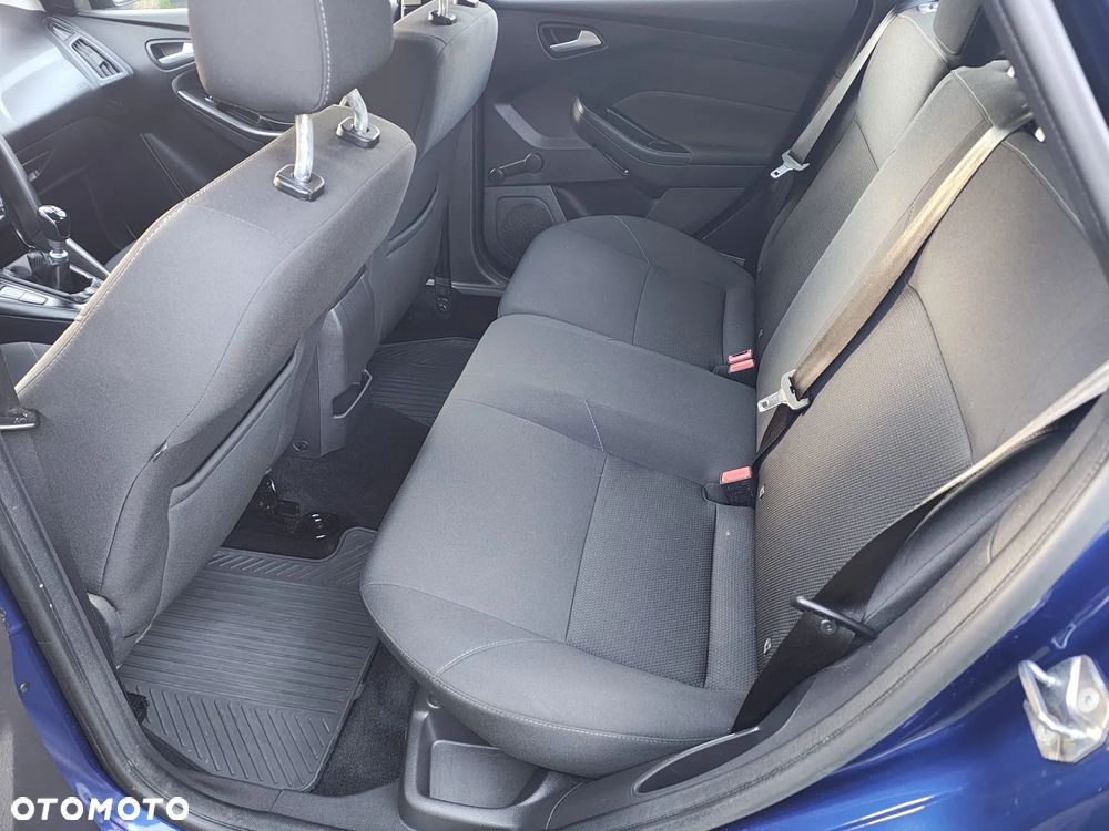 Ford Focus 1.5 TDCi DPF Start-Stopp-System Business - 13