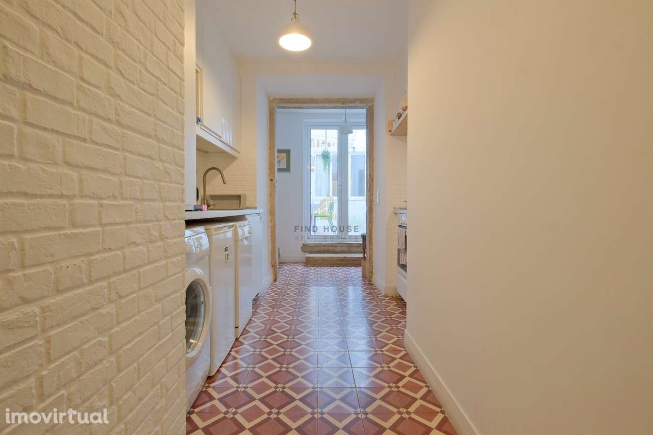 Apartamento T2 com licença para A.L. no centro de Lisboa - Grande imagem: 3/24