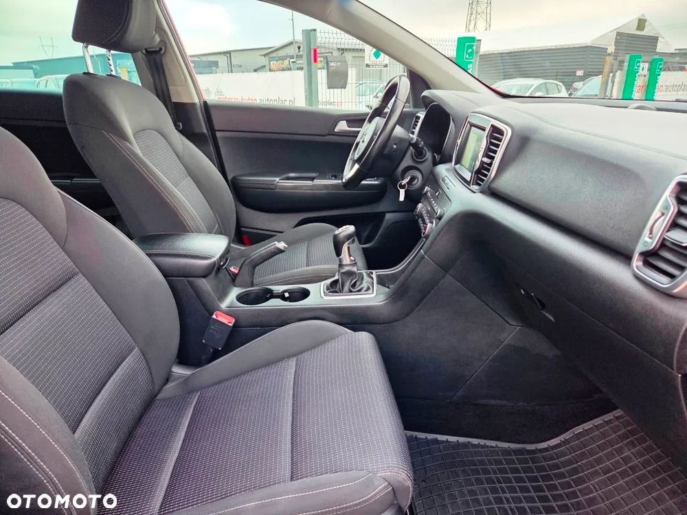 Kia Sportage 1.6 GDI 2WD Vision - 28