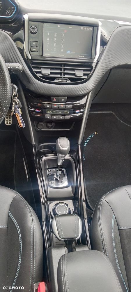 Peugeot 2008 PureTech 110 Stop&Start EAT6 Crossway - 6