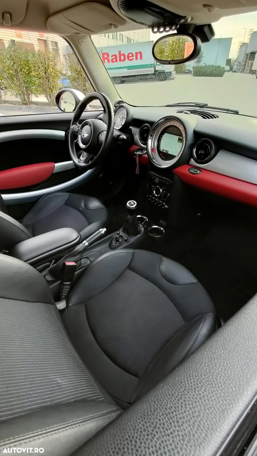 Mini Cooper Standard - 10