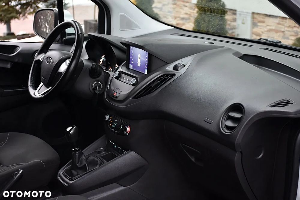 Ford TRANSIT COURIER - 16