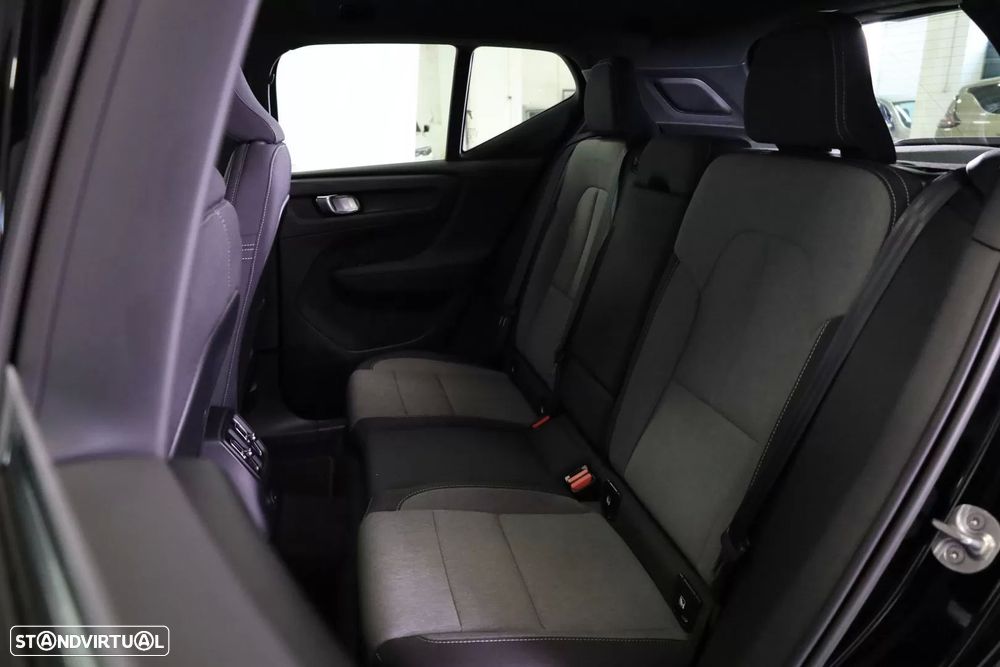 Volvo XC 40 1.5 T5 PHEV Momentum Plus - 30