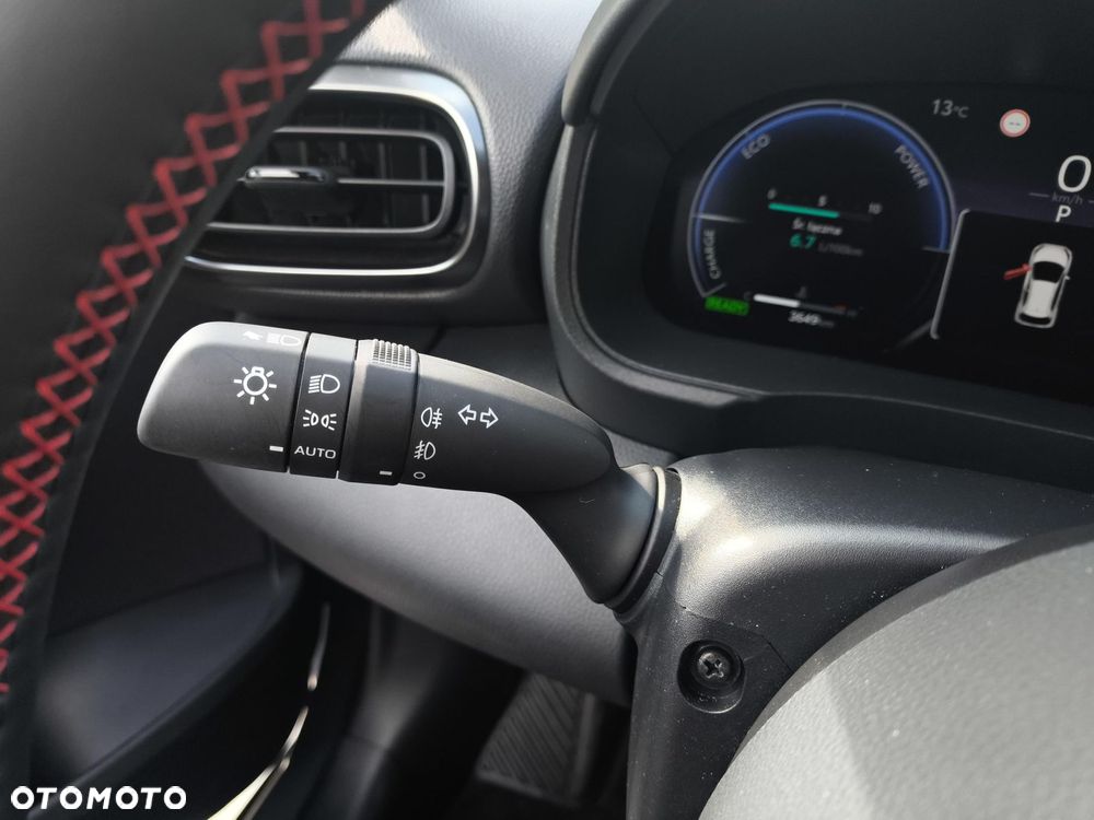 Toyota Yaris Hybrid 1.5 GR Sport - 26