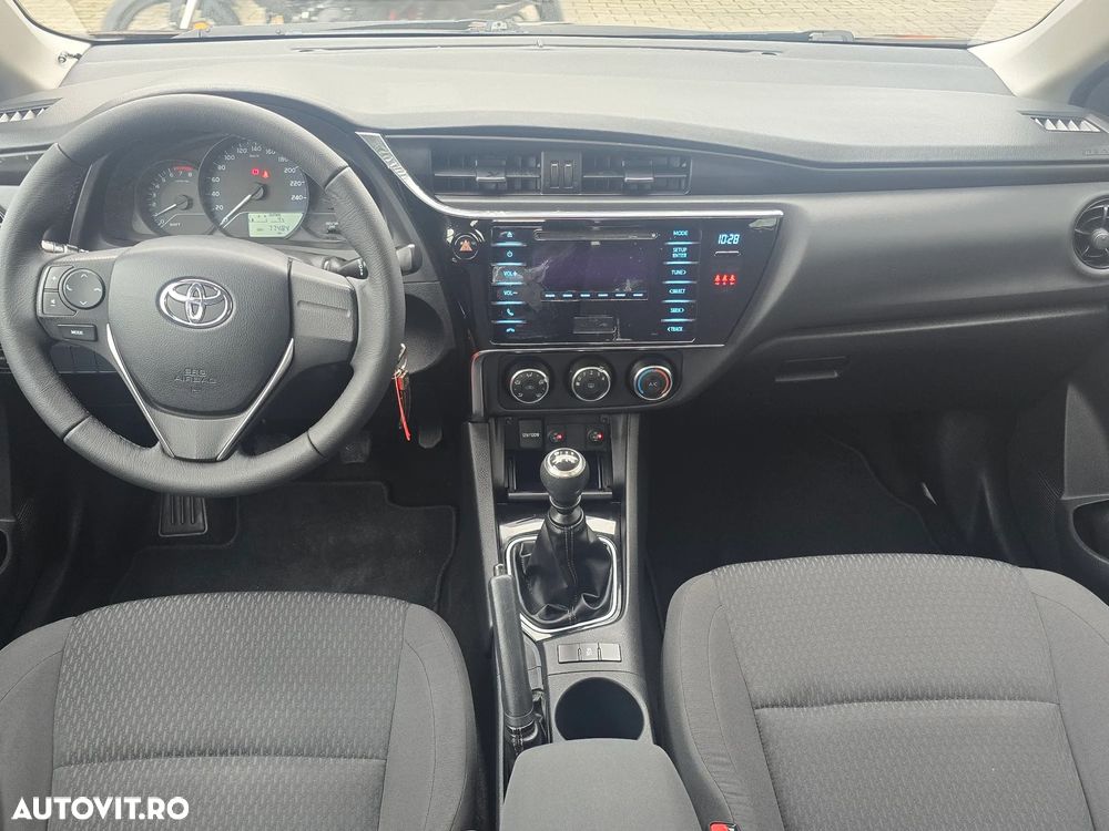 Toyota Corolla 1.6 Valvematic Terra - 14