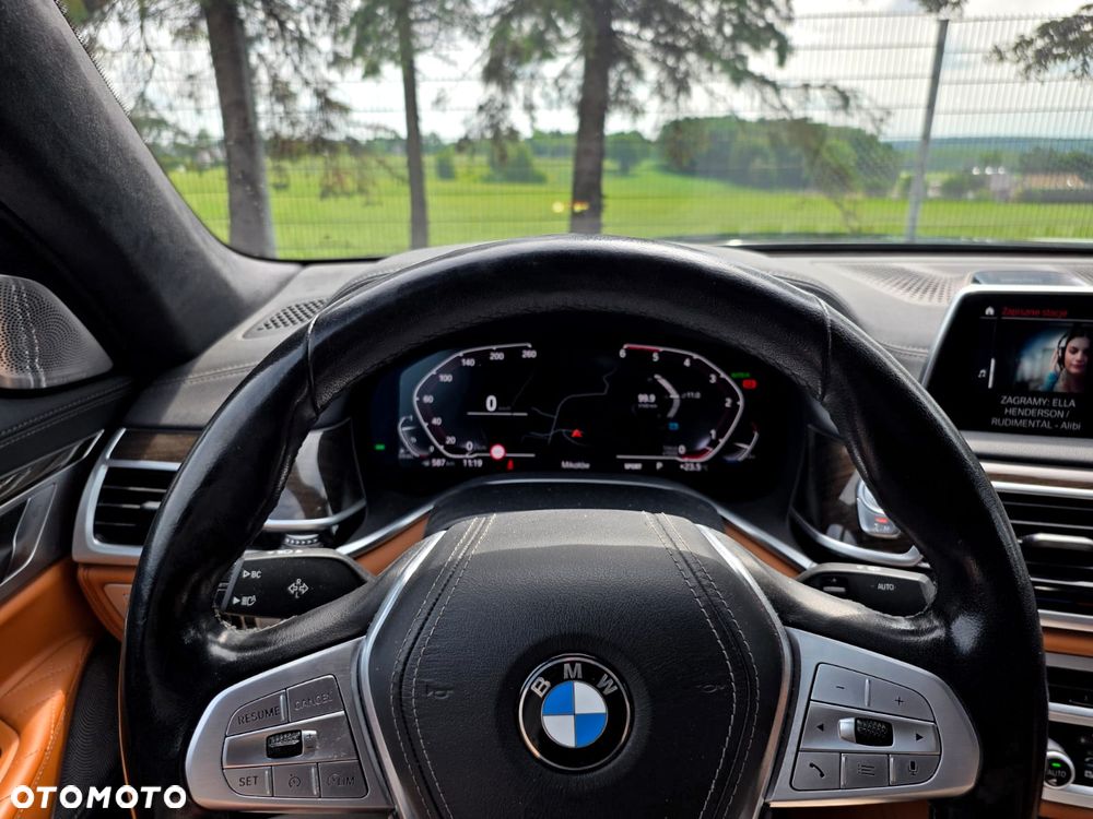 BMW Seria 7 750Ld xDrive - 17